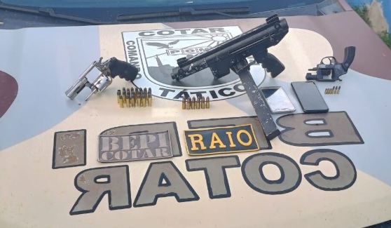 Operação policial em Santana do Acaraú termina com três mortos e apreensão de armas