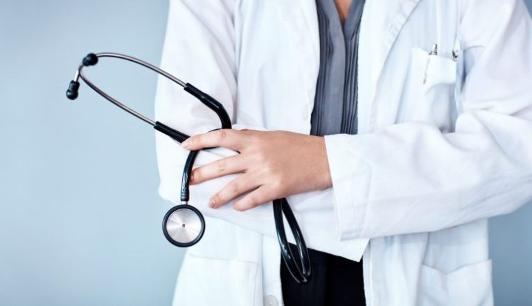 Edital que oferta 40 vagas para médicos especialistas no Ceará encerra inscrições nesta quinta (16); veja oportunidades