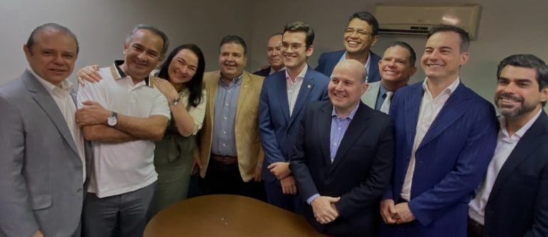 Roberto Cláudio se filia ao União Brasil e assumirá presidência da sigla em Fortaleza