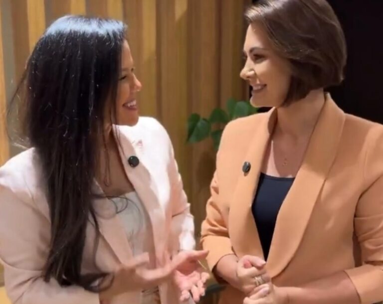 Michelle Bolsonaro declara apoio à pré-candidatura de Priscila Costa ao Senado e revela origem familiar em Crateús