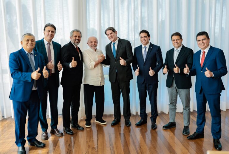 Reunião em Brasília com presidente Lula define Cid ao Senado e Júnior Mano na suplência