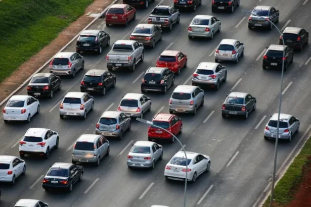 CCJ aprova PEC que impede IPVA de ultrapassar 1% do valor do carro