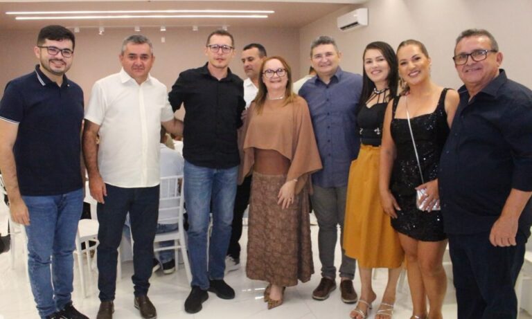 Pedra Branca 155 anos: Raimundo Martins comemora aniversário da cidade ao lado da prefeita Ivoneth Braga e da população