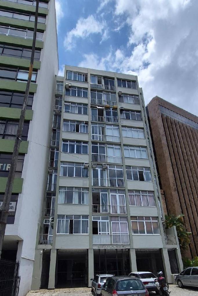 Caixa coloca apartamento de Eduardo Bolsonaro em leilão